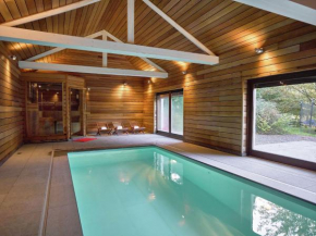 Гостиница Luxurious villa in Stoumont with sauna  Стумон